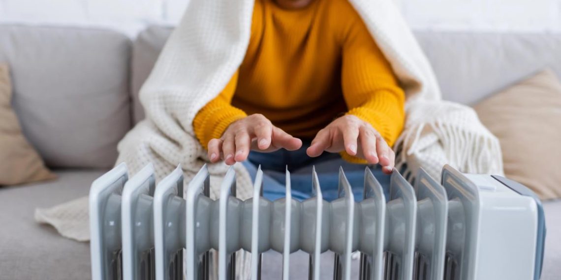 Сантехнік показав, що потрібно зробити, якщо батареї ледве теплі: будуть набагато гарячішими