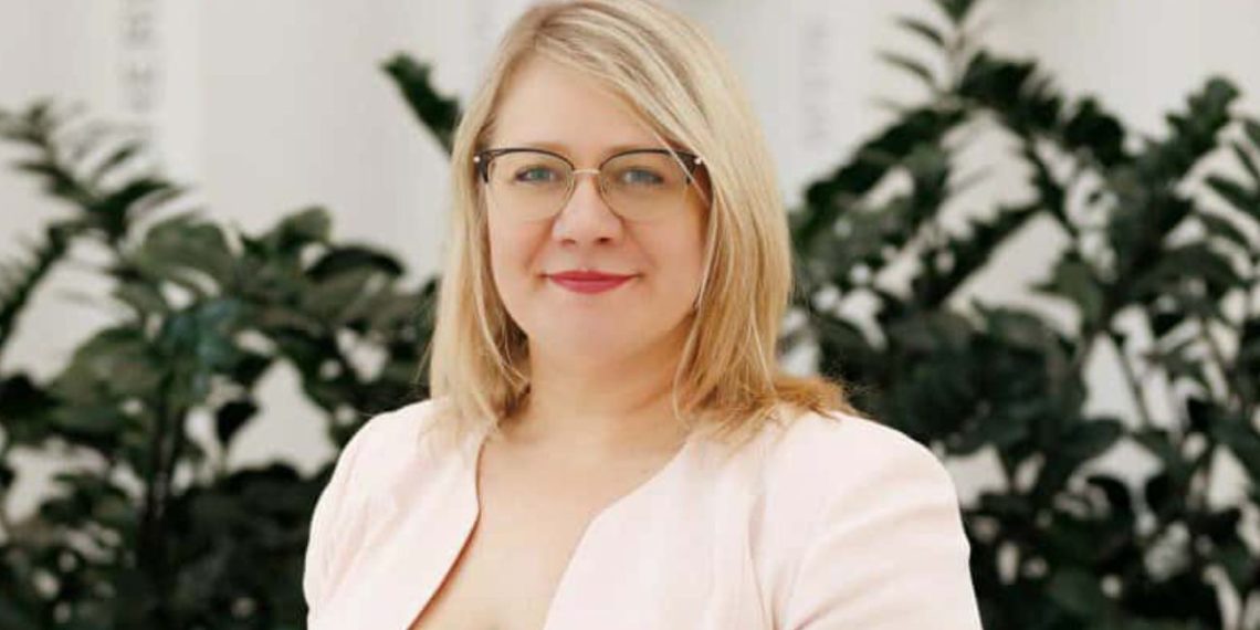 Радіти – це зрада? Чому ми живемо “на паузі” і що буде після війни: розмова з психологом